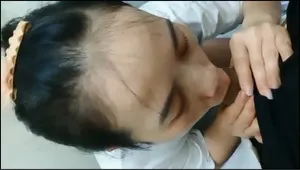 Cô bạn gái quảng nam lén lút liếm mút cho anh bồ trong phòng tắm